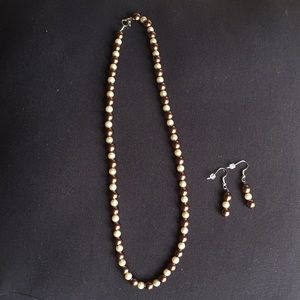 NWT 22” Champaign n Bronze Necklace w/ Earrings